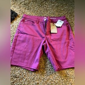 Lee MidRise Bermuda Women’s Shorts